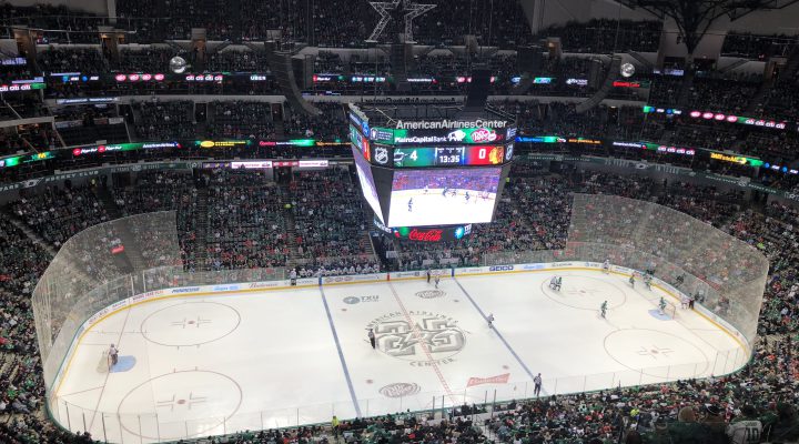 Stars Coach Ken Hitchcock Records 800th Career With 4-0 Win Over Blackhawks
